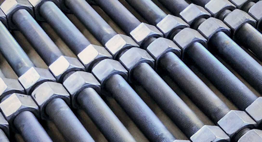 NanoGalv Nanolaminated bolts with nuts.